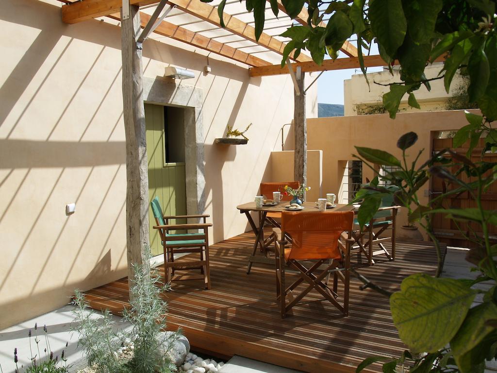 Agapi Holiday House Sivas Bagian luar foto