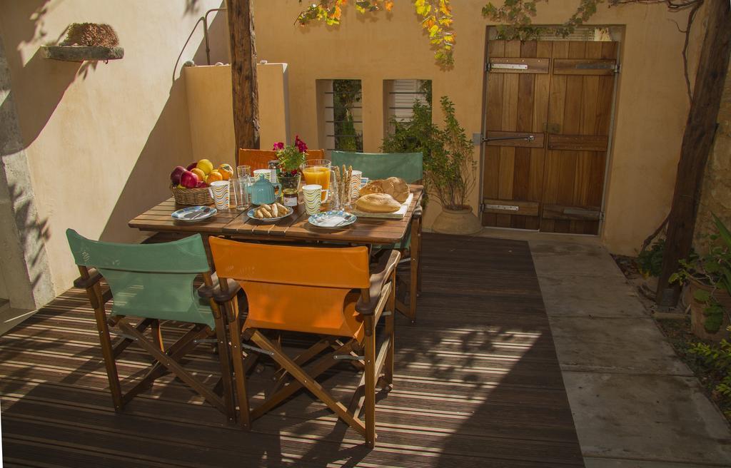 Agapi Holiday House Sivas Bagian luar foto